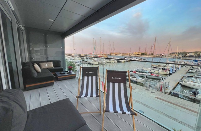 Holiday apartment Gdynia for 1 - 4 persons with 2 bedrooms - Holiday apartment in one or multi-famil