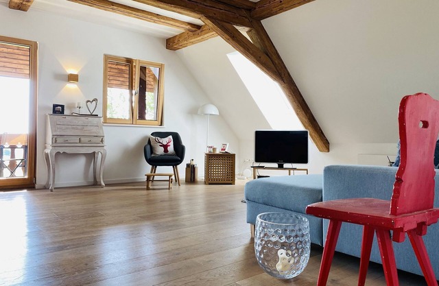 Holiday Apartment 'Haus Alpenblick' with Mountain View, Shared Terrace and Wi-Fi