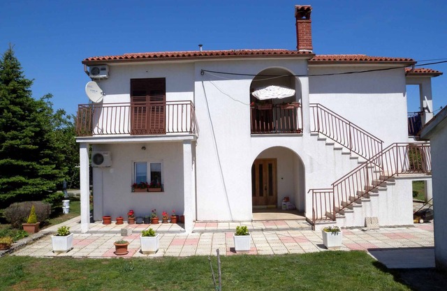 Holiday apartment in a quiet location with internet access