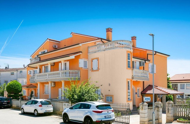 Holiday Apartment in Medulin with Terrace, Garden and Barbecue