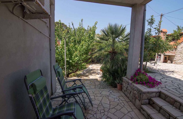 Holiday apartment mit Terrasse und Klimaanlage