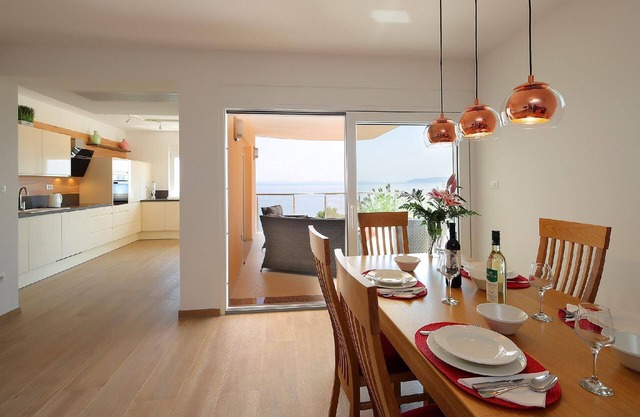 Holiday apartment Opatija for 1 - 4 persons with 2 bedrooms - Holiday apartment in one or multi-fami