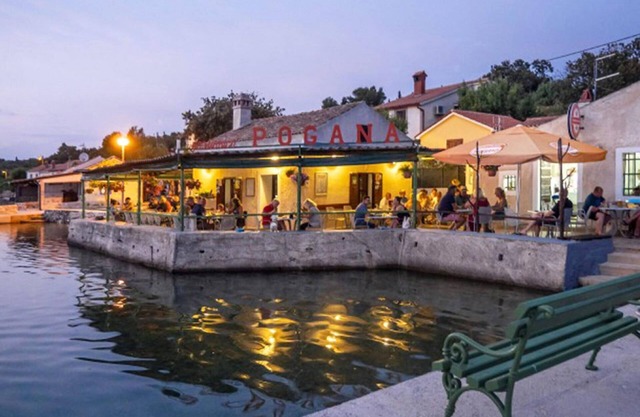 Holiday apartment Punta Kriza for 1 - 3 persons with 1 bedroom - Holiday house