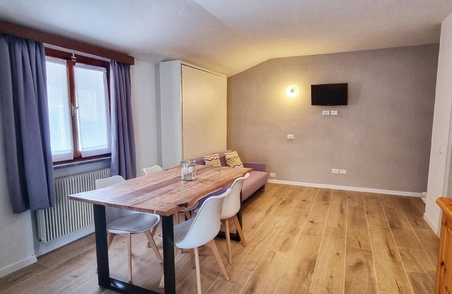 Holiday apartment Torbole for 1 - 4 persons - Holiday house