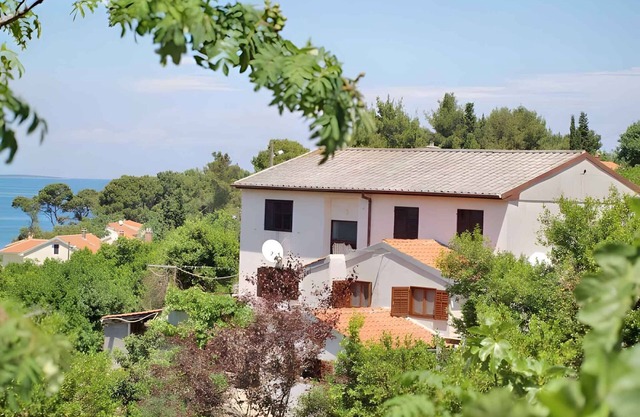 Holiday apartment with large terrace
