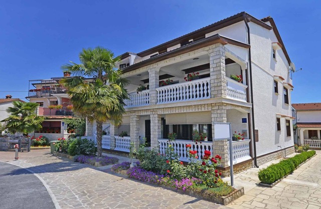 Holiday apartment with air conditioning and Internet access