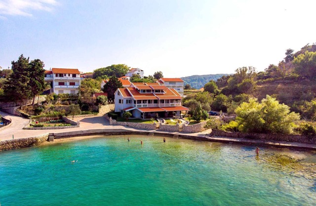 Holiday apartment with pool