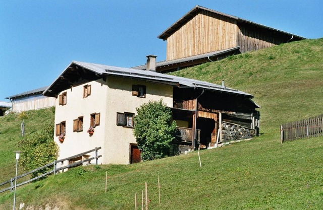 Holiday cottage-Altes Walserhaus Brün