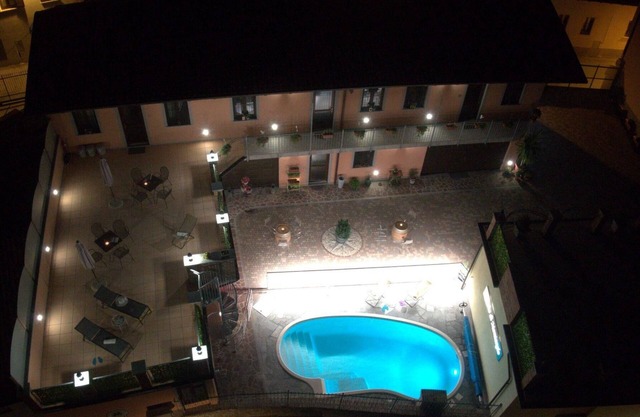 holiday flat 'Specchi d'Acqua' with pool
