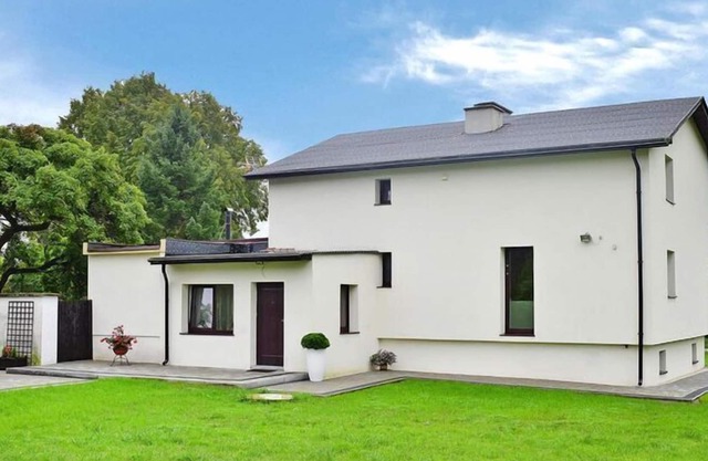 Holiday flat, Kamien