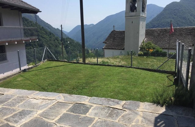 Holiday flat with mountain view