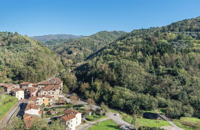 Holiday Home 'La Casa Di Bea' with Mountain View, Private Terrace and Private Garden