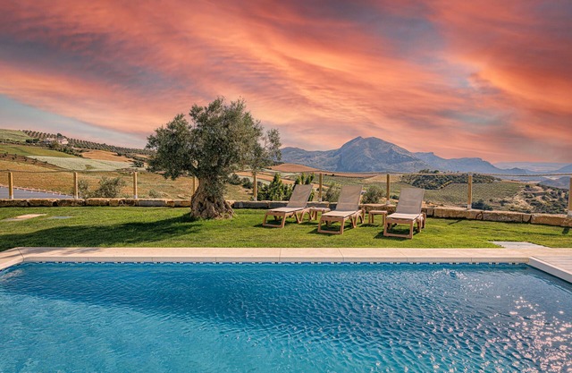 Holiday Home 'Antequera' with Mountain View, Wi-Fi and Air Conditioning
