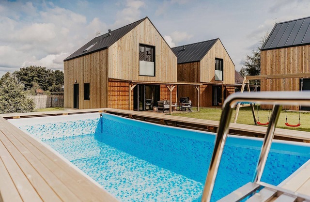 Holiday Home by Lake Żarnowieckie with Jacuzzi