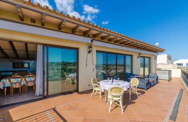 Holiday Home 'Can Nadal - Adults Only' with Mountain View, Wi-Fi and Air Conditioning