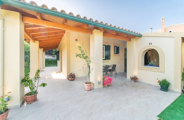 Holiday Home "Corfu House in River" with Garden & Wi-Fi