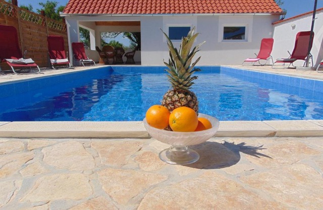 Holiday Home Donji Lepuri