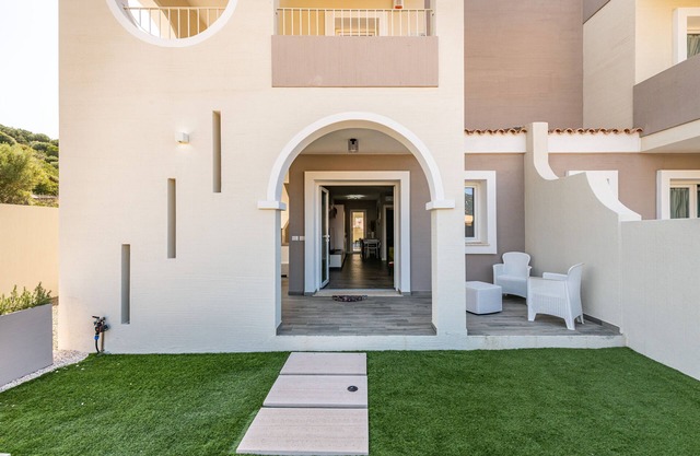 Holiday Home "Elizabeth House" with Mountain View & Garden