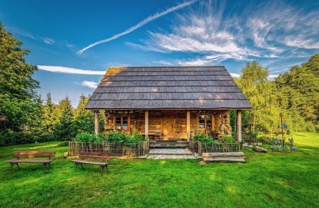Holiday Home in Bełczna near Lake and Forests
