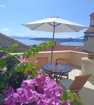 Holiday home in Moscenice 15209