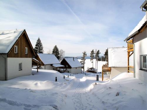 Holiday Home Lakeside Village 12 by Interhome