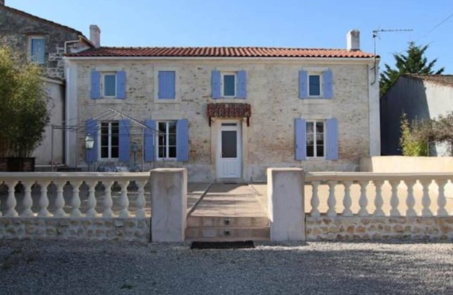 Holiday Home 'Le Domaine Des 3 Îles' with Private Terrace, Private Garden and Wi-Fi