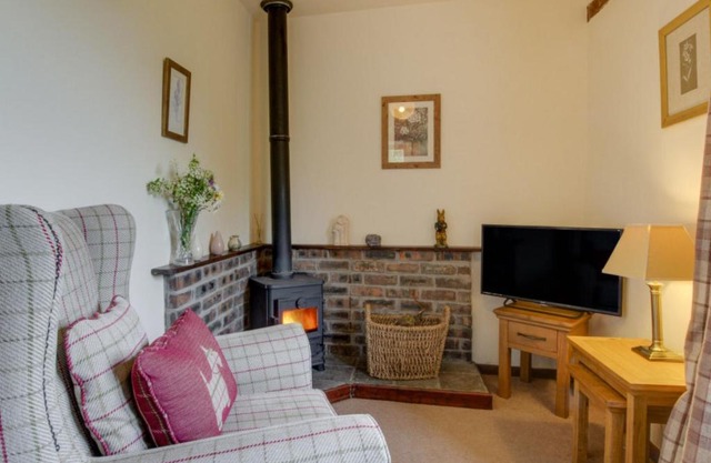 Holiday Home Llanerchymedd-4 by Interhome