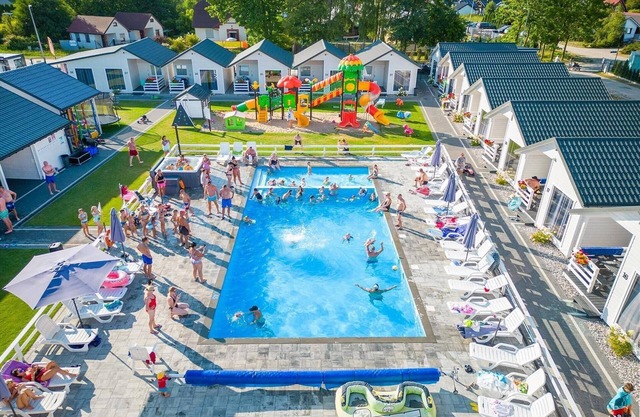 Holiday Home near Baltic Beach and Lake Bukowo