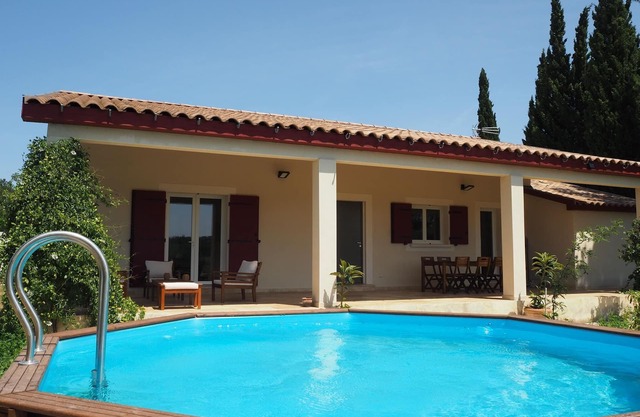 Holiday Home near Pont du Gard & Vineyards