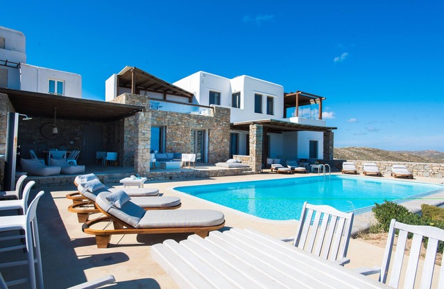 Holiday Home 'Nike Of Selini Private Pool' with Sea View, Wi-Fi and Air Conditioning