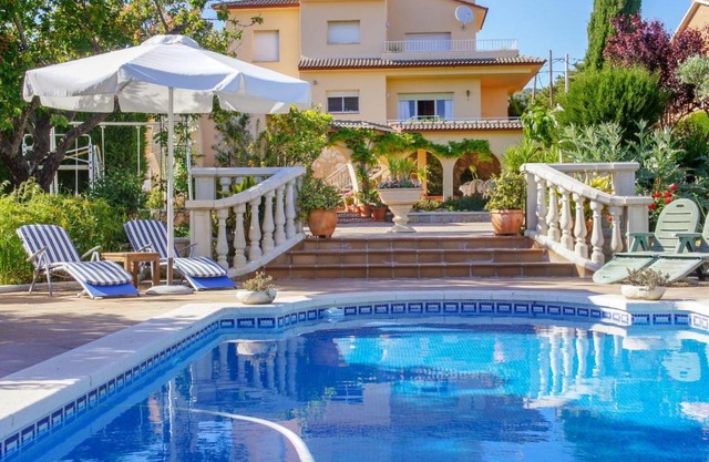 Holiday Home Papagayo by Interhome