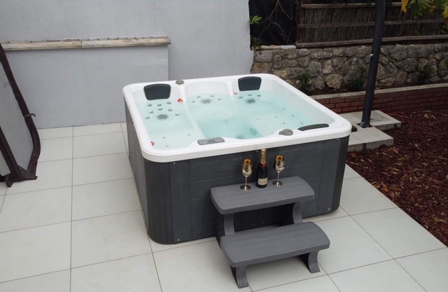 Holiday Home Relax - Mošćenička Draga