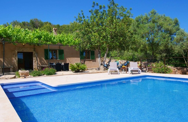Holiday Home Son Fornes with Pool, Wi-Fi, Garden & Terrace; Parking Available