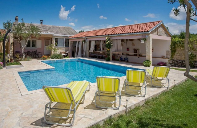 Holiday Home Velini Dvori