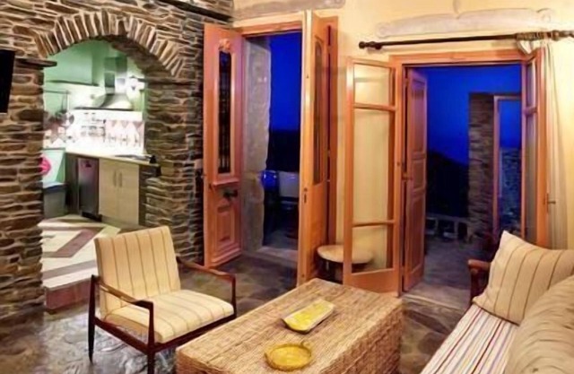 Holiday home with own pool