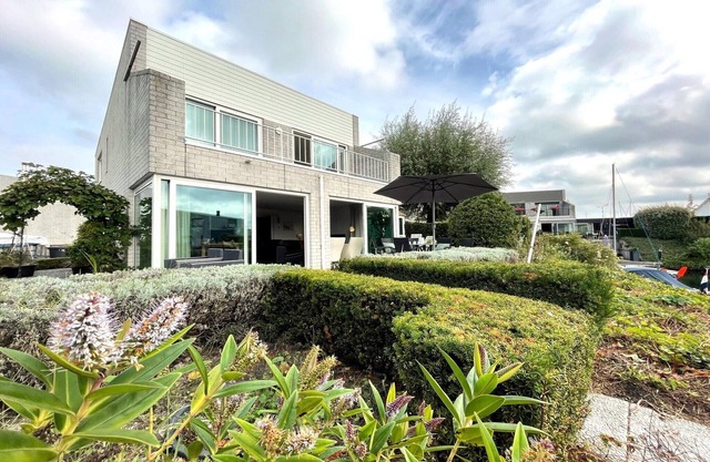 Holiday home with roof terrace