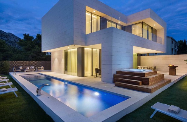 Holiday house Starigrad Paklenica for 1 - 8 persons with 4 bedrooms - Luxury holiday home