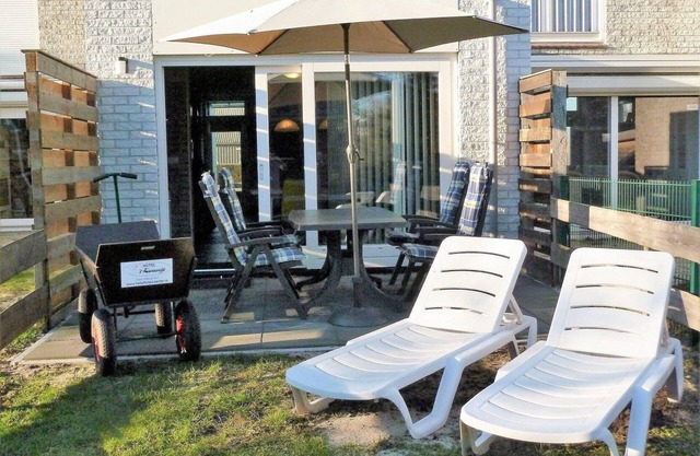 Holiday house Callantsoog for 1 - 4 persons with 2 bedrooms - Row house