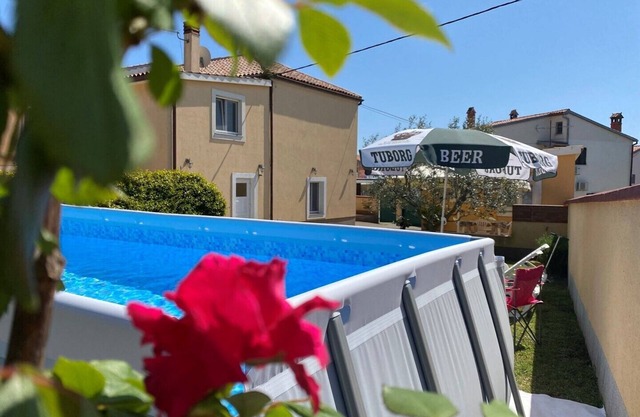 Holiday house Emma with Pool
