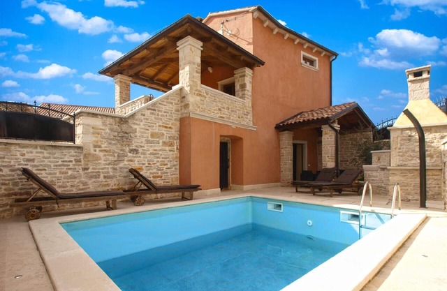 Holiday house for 4 persons approx. 65 qm in Milotski Breg, Istria (Interior of Istria)