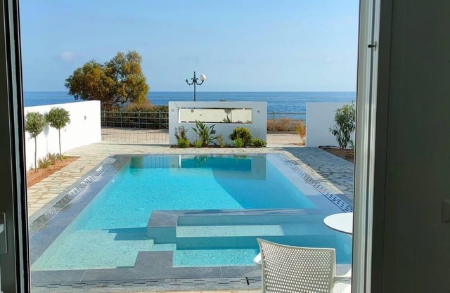 Holiday house Makry Gialos for 1 - 6 persons with 3 bedrooms - Holiday home