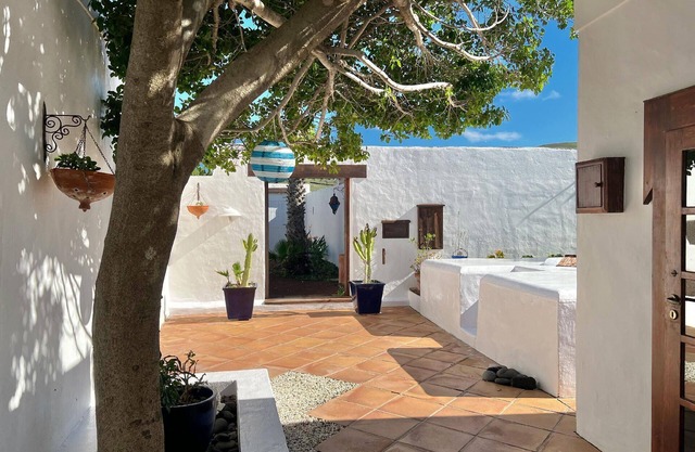 Holiday house Uga for 1 - 4 persons with 2 bedrooms - Holiday home