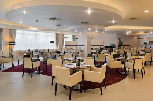 Holiday Inn Derby Riverlights by IHG
