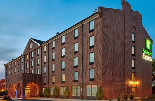 Holiday Inn Express - Harrisburg East by IHG