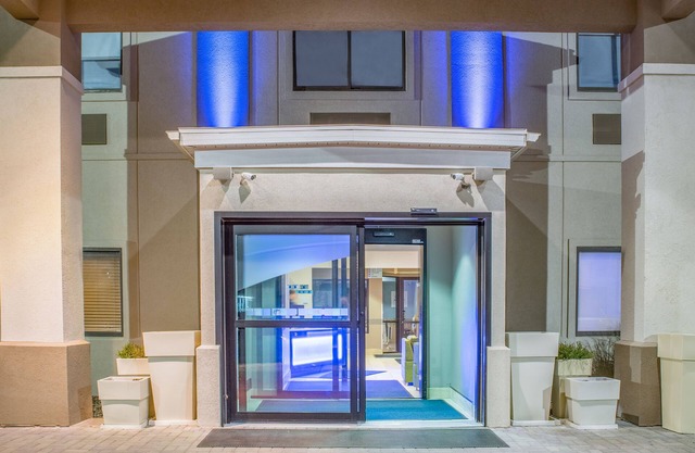 Holiday Inn Express Howe by IHG