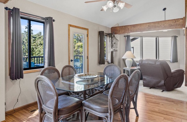 Holiday Shores 27 - Beautiful Villa with Resort Amenities!