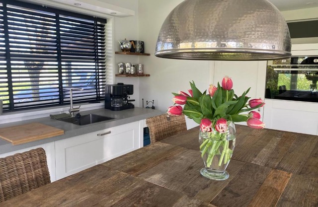 Holidayhome Geuzenhoeve op de Munnickaij