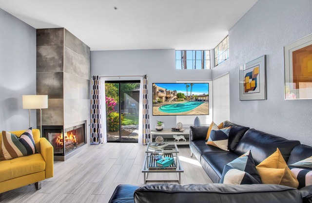 Hollywood Glam Hideaway
