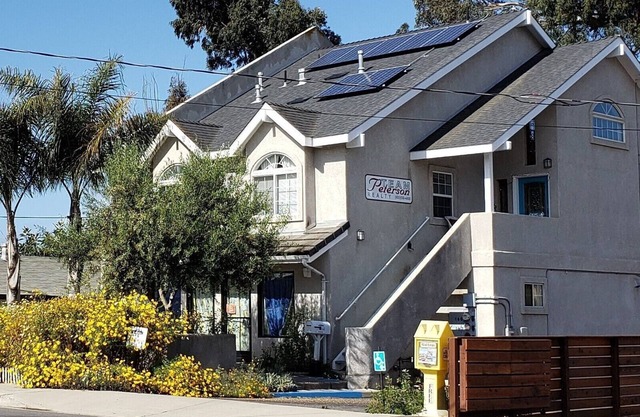 Home at the Beach and Near Train Station