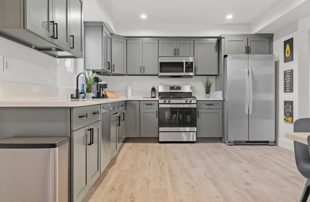 Home in Arts District w/Parking